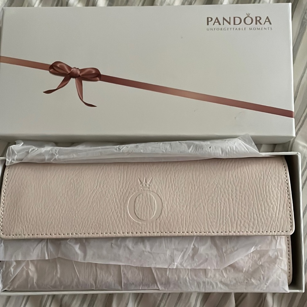 Pandora jewelry case